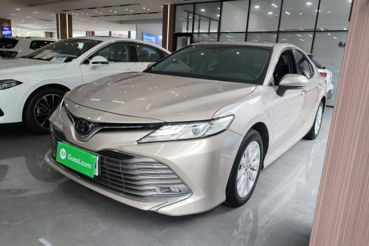 Used Toyota Camry 2019 2.0G Luxury Edition China VI Standard
