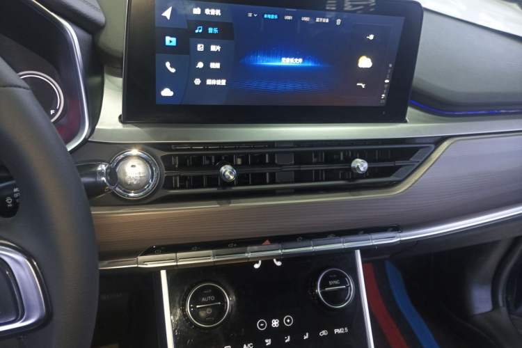 Used Chery Tiggo 8 2019 1.6 TGDI Automatic Luxury Model