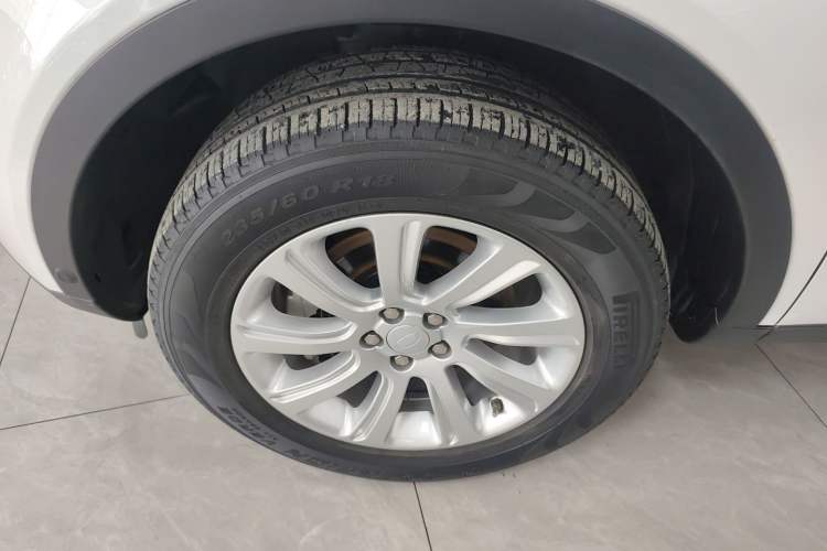 Used Land Rover Discovery Sport 2018 240 PS SE Version
