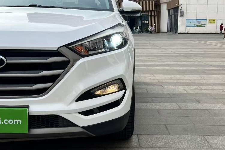 Used Hyundai Tucson 2015 1.6T Dual-Clutch Two-Wheel-Drive Smart Model