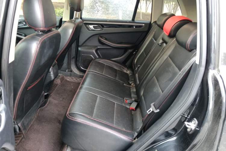 Used Zotye Domy X5 2015 1.5T Manual Luxury Model China V Standard
