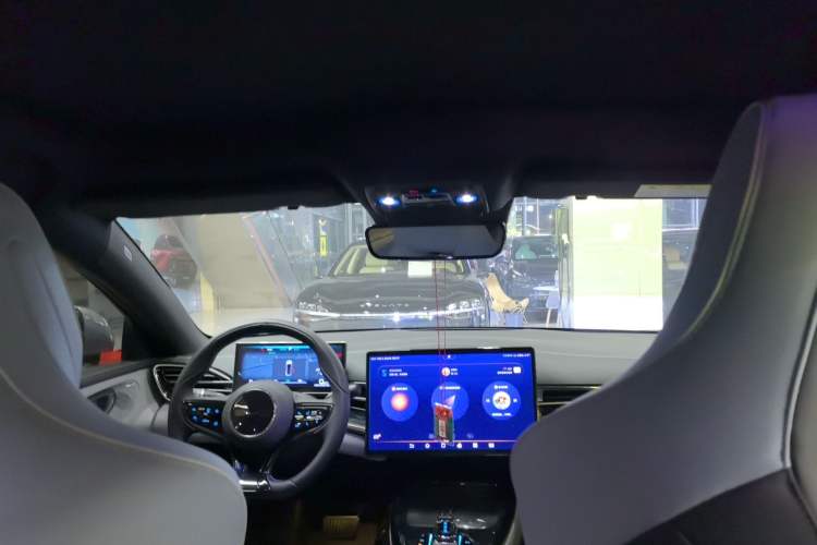 Used BYD Seal 2022 550 km Standard Range Rear-Wheel Drive Prestige Version
