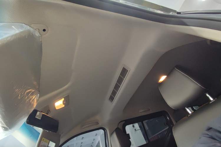 Used Wuling Zhengcheng 2021 1.5T Manual Luxury Version
