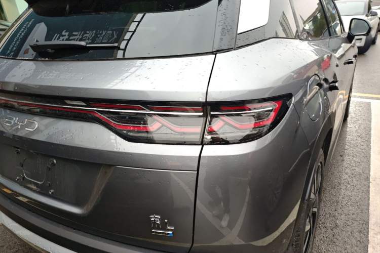 Used BYD Song L DM-i 2025 Intelligent Driving Version 160 km Beyond-Range Type