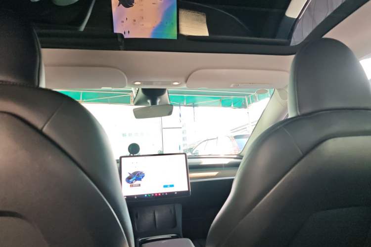 Used Tesla Model Y 2022 Rear-Wheel-Drive Version
