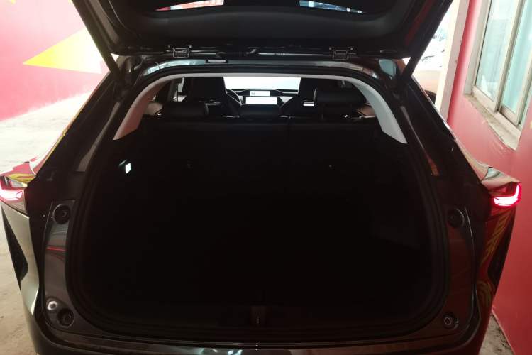 Used Oshan Z6 2022 Blue Whale 1.5T DCT Smart Edition
