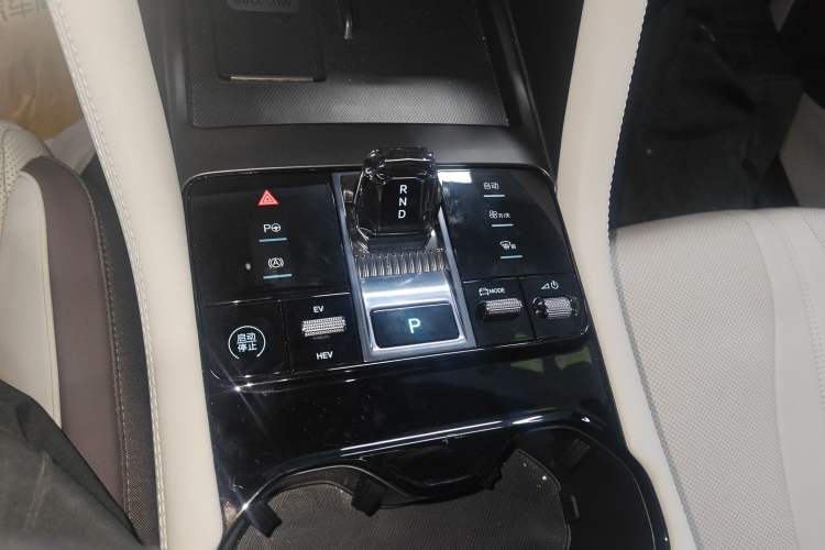 Used BYD Song PLUS New Energy 2025 DM-i Smart Drive 112KM Prestige Model
