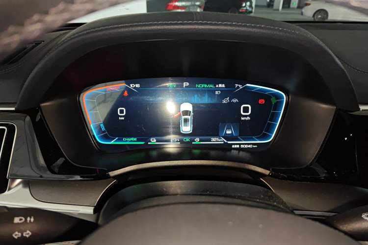 Used BYD Song PLUS New Energy 2023 Champion Edition DM-i 110KM Flagship PLUS
