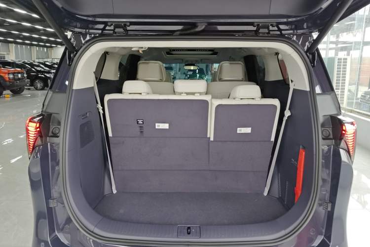 Used Buick GL8 New Energy 2026 Model Lu Zun Luxury Edition