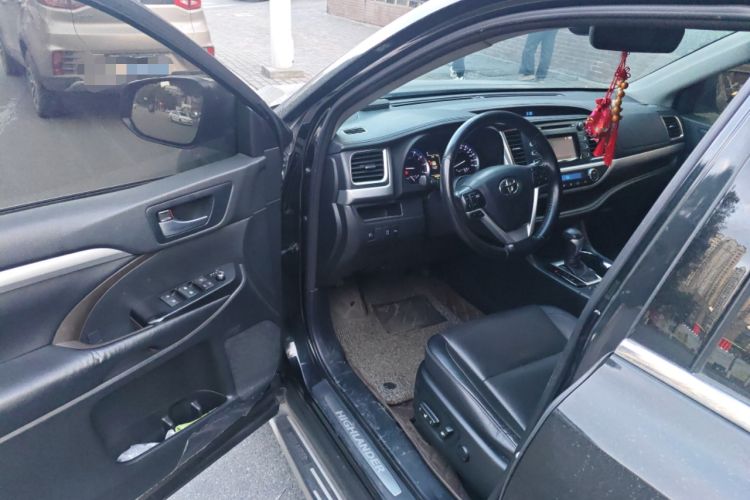 Used Toyota Highlander 2018 2.0T Four-Wheel Drive Luxury Edition 7 Seats China V Emission Standard