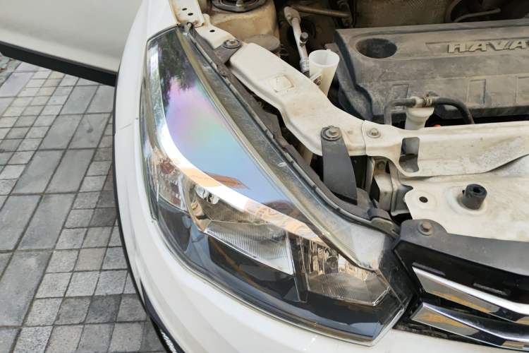 Used Haval H1 2016 Red Label 1.5L Manual Luxury Model
