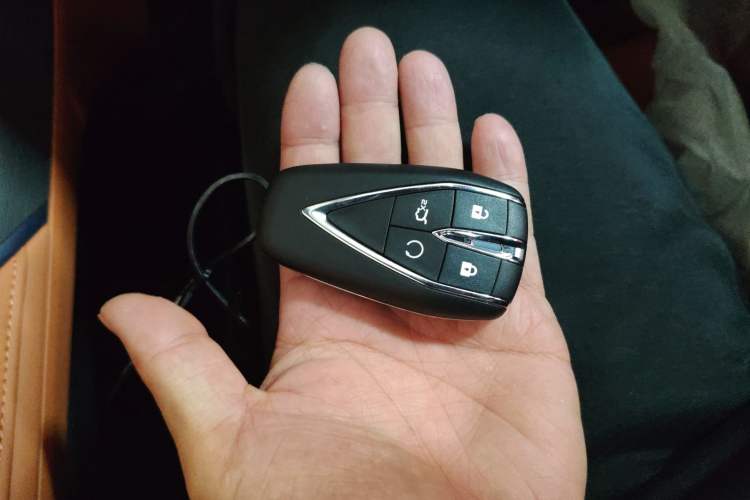 Used Changan CS75 PLUS 2025 4th Generation 1.5T New Blue Whale Smart Luxury Edition