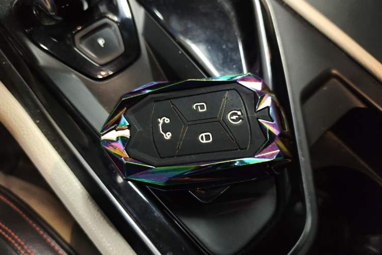 Used Lynk & Co 02 2018 1.5T DCT Two-Wheel Drive Zhaopu Version China V Standard
