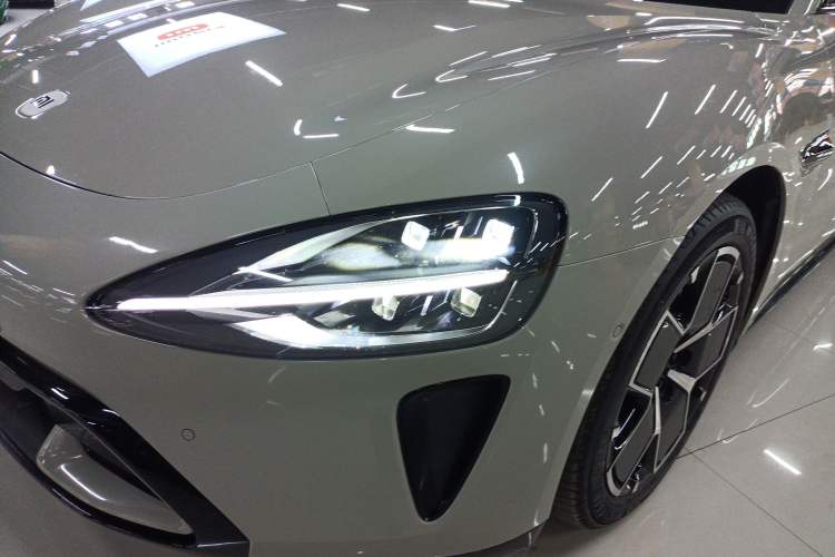 Used Xiaomi Auto SU7 2024 Rear-Drive Long-Range Intelligent Driving Version
