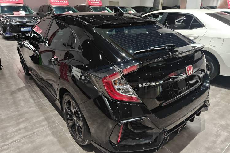 Used Honda Civic 2021 HATCHBACK 220TURBO CVT Trendy Cool Edition
