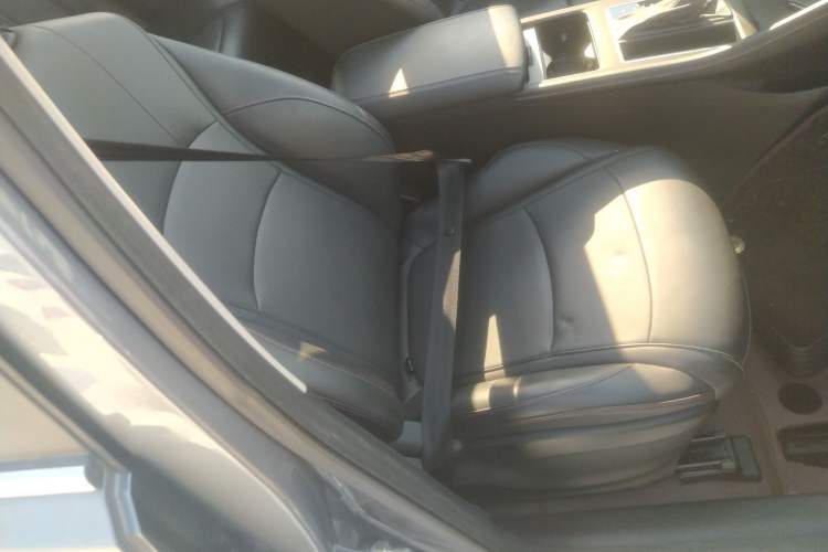 Used Roewe i5 2023 1.5L CVT Luxury Edition