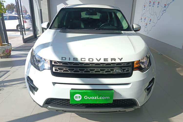 Used Land Rover Discovery Sport 2019 240 PS SE Version China VI Standard