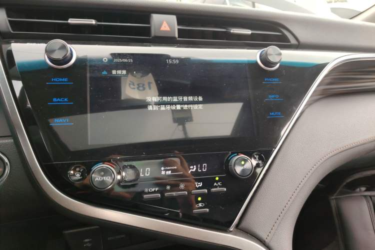 Used Toyota Camry 2019 Revised Version 2.0G Luxury Edition
