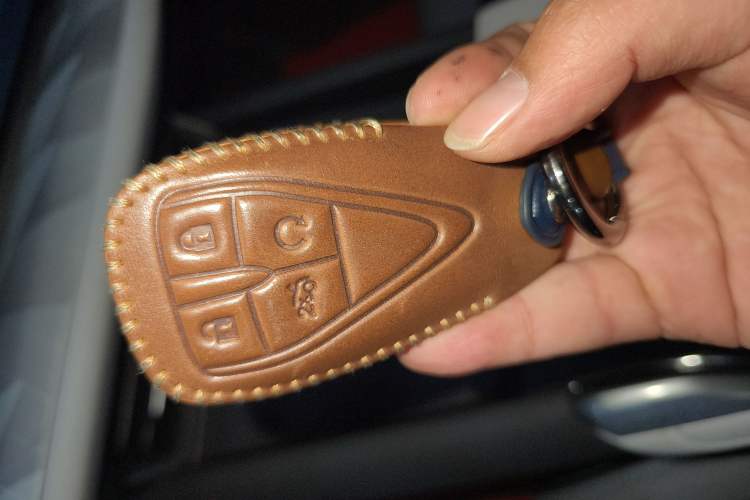 Used Changan UNI-T 2023 2nd Generation 1.5T Luxury Version
