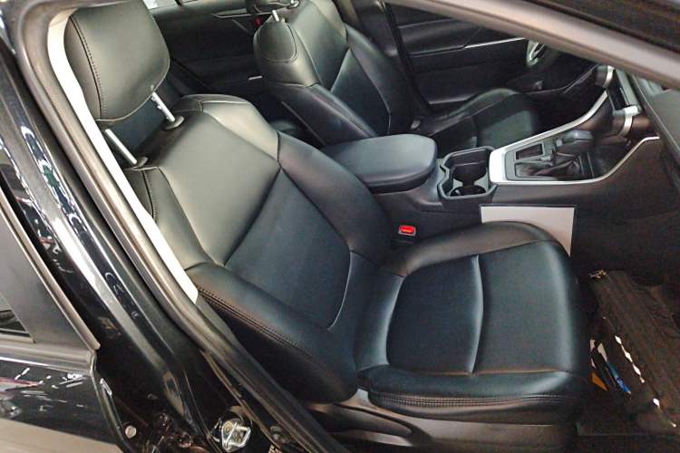 Used Toyota RAV4 2020 2.0L CVT Two-Wheel Drive Urban Edition
