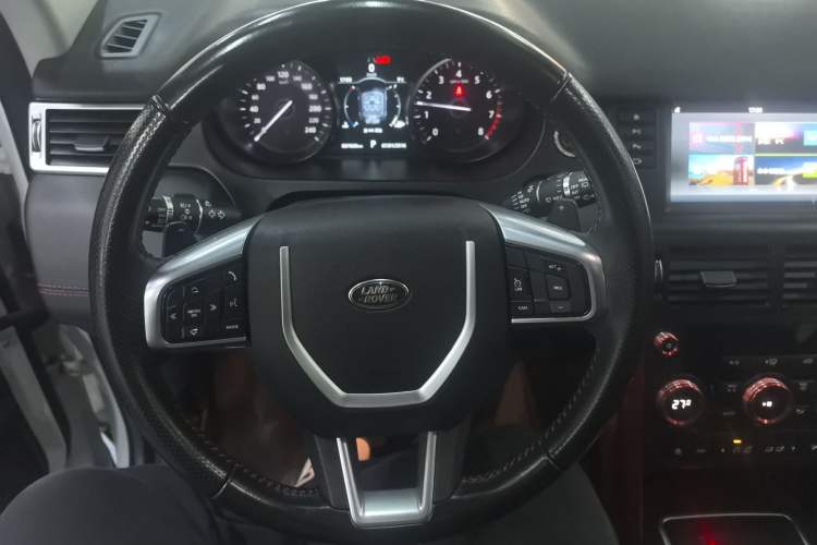 Used Land Rover Discovery Sport 2019 240 PS SE Dynamic Version China VI Standard
