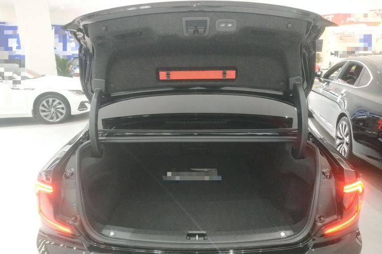 Used Volvo S90 2024 B5 Zhiyuan Luxury Edition