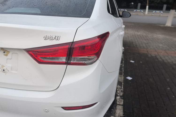 Used Changan Alsvin 2019 1.5L DCT Luxury Version China VI Standard