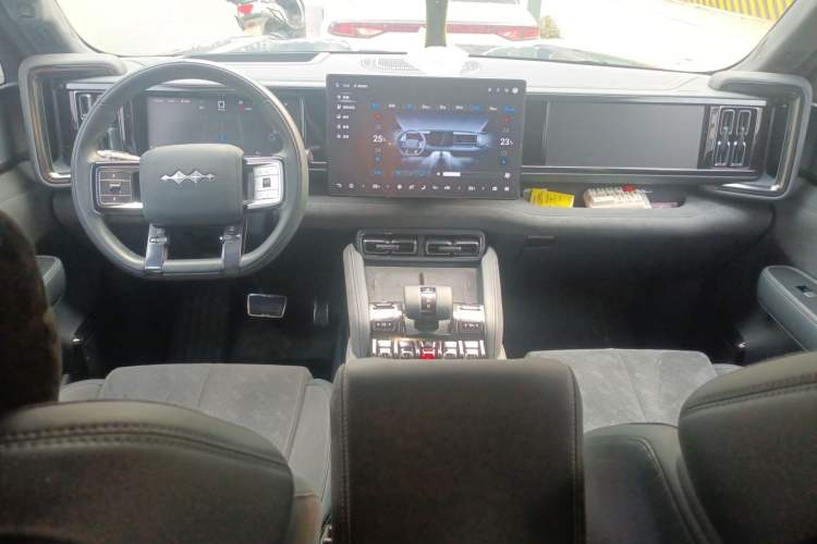 Used  Leopard 5 2023 Cloud Ride Flagship Edition
