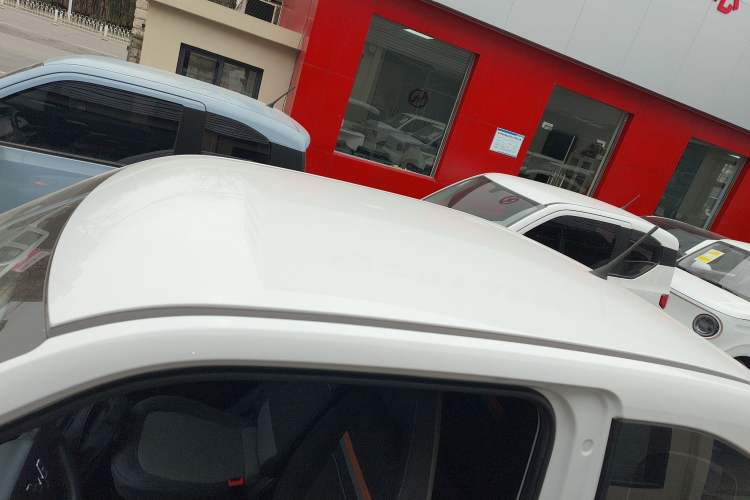 Used Wuling Hongguang MINIEV 2022 Easy Version Lithium Iron Phosphate