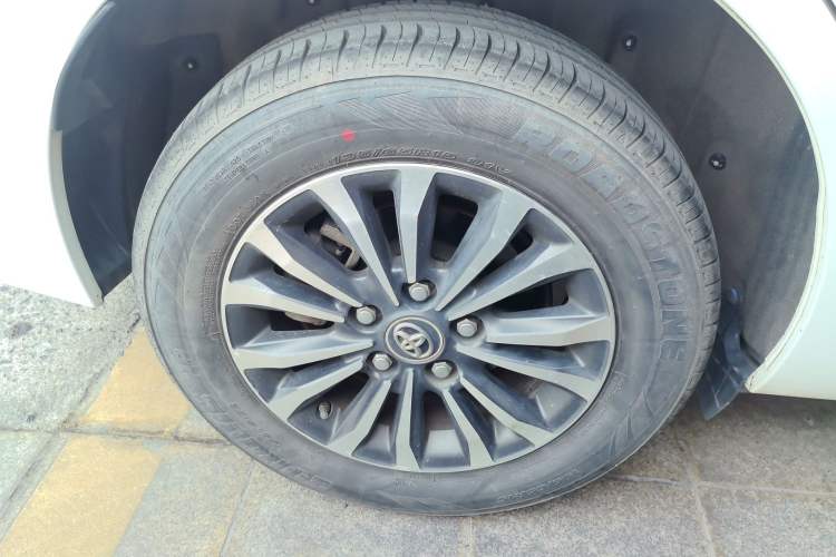 Used Toyota Corolla 2017 Revised Version 1.2T S-CVT GL
