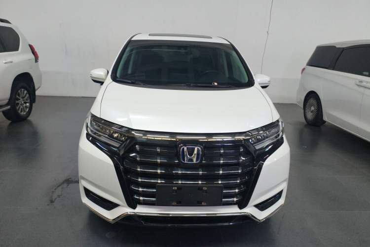Used Honda Elysion 2022 2.0L eHEV Luxury Edition

