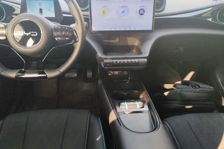 Used BYD Dolphin 2025 420km Free Edition