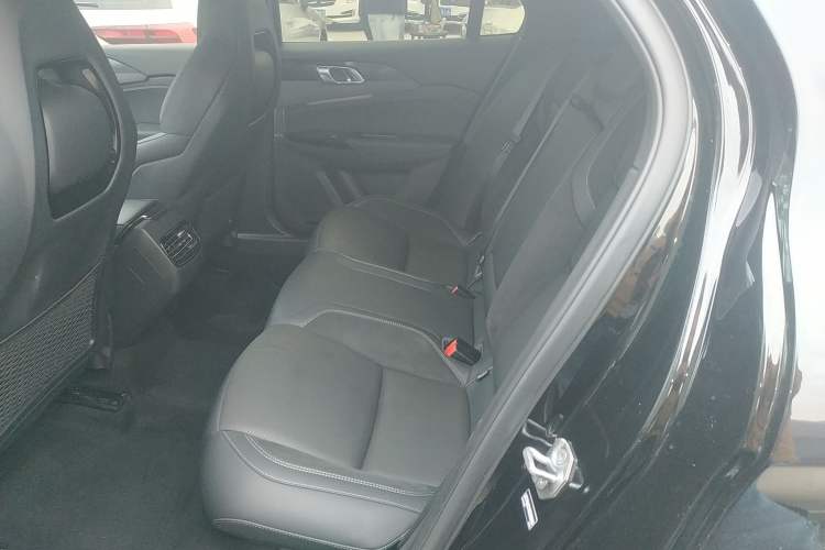 Used Lynk & Co 03 2022 1.5TD DCT JingPro
