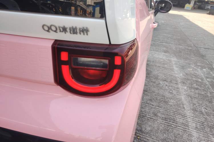 Used Chery QQ Ice Cream 2022 Taohuanxi Sweet Peach Edition
