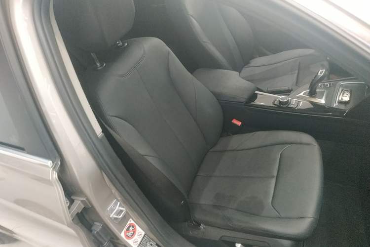 Used BMW 3 Series 2017 320Li Fashion Model
