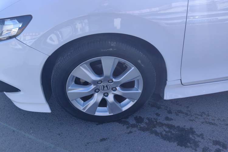 Used Honda Jade 2014 1.8L Automatic Comfort Elite Version 5 Seats