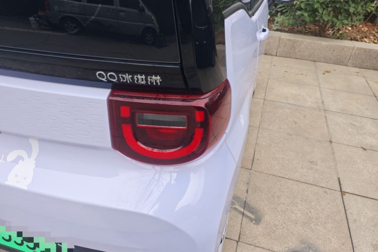 Used Chery QQ Ice Cream 2022 170km Sundae Phosphate Lithium-Ion
