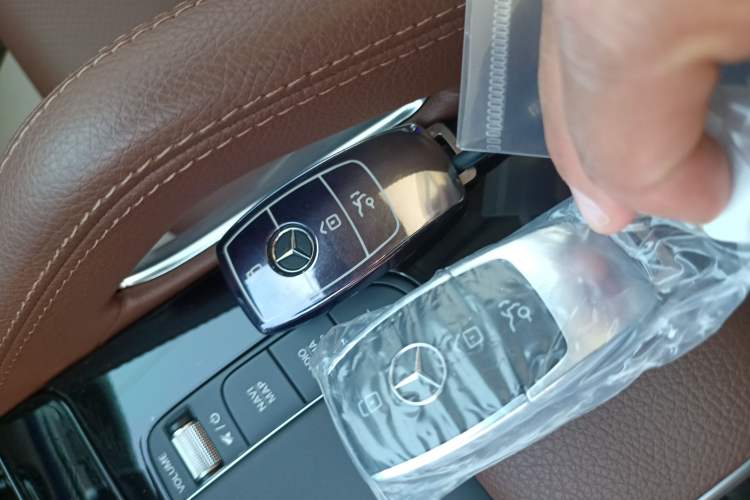 Used Mercedes-Benz GLE 2024 Refreshed GLE 350 4MATIC Stylish Edition