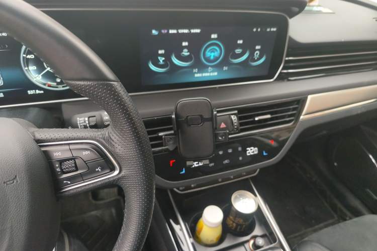 Used Hongqi HS5 2022 Facelifted Version 2.0T Smart Connect Flagship All-Wheel-Drive Edition