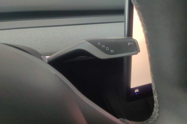 Used Tesla Model Y 2024 Rear-Wheel-Drive Version
