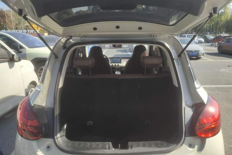 Used Wuling Bingo 2025 333 km Lingxi Connected Version
