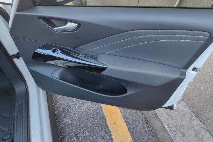 Used Volkswagen ID.3 2024 Pure & Smart Edition
