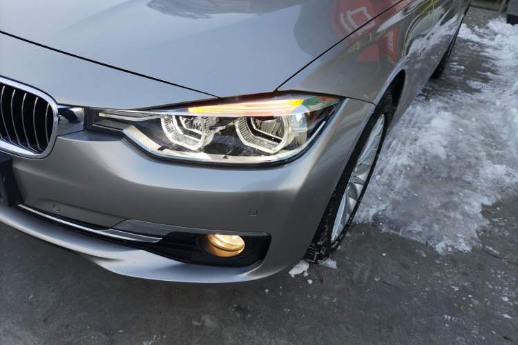 Used BMW 3 Series 2016 320Li Luxury Design Package
