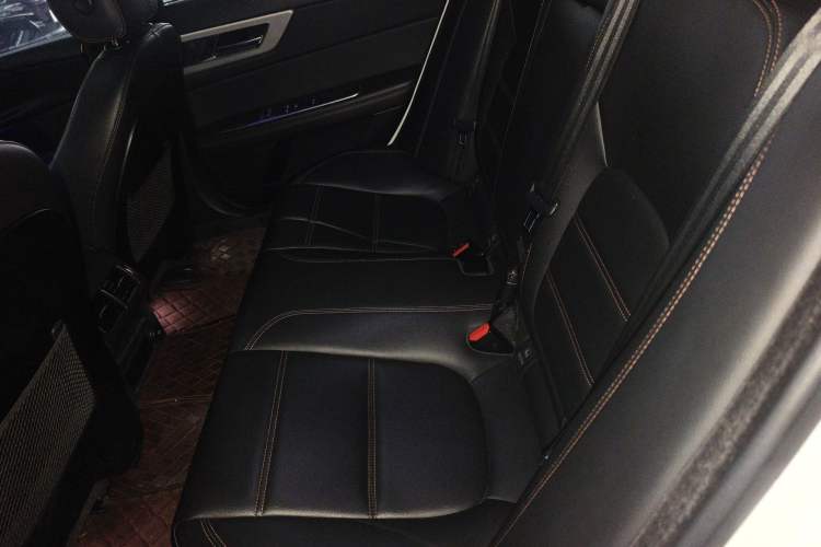 Used Jaguar XEL 2019 2.0T 200 PS Deluxe Edition