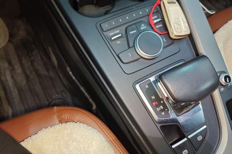 Used Audi A4L 2018 30th Anniversary Edition 40 TFSI Trendy Model