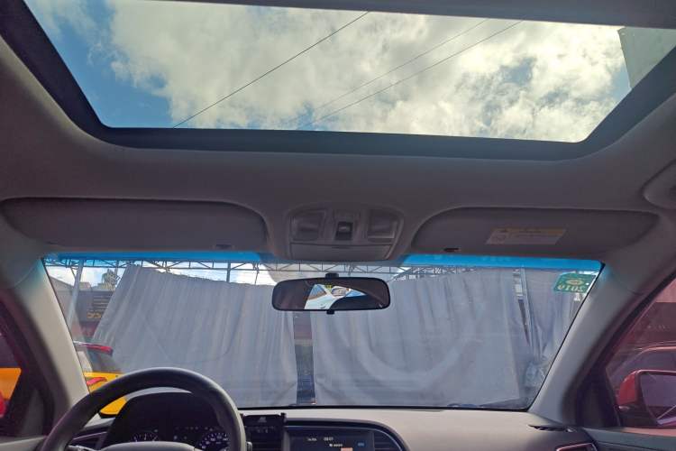 Used Hyundai Elantra 2016 1.6L Automatic ZhiXuan – Elite Version
