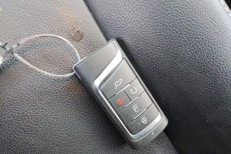 Used GAC Trumpchi M6 2021 270T DCT Luxury Edition (7-seater)
