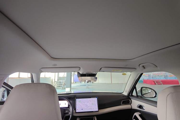 Used BYD Yuan UP 2025 Intelligent Driving Version 401 km Beyond-Range Edition