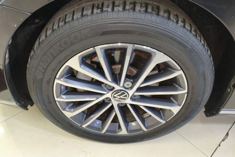 Used Volkswagen Magotan 2020 330TSI DSG Luxury Edition
