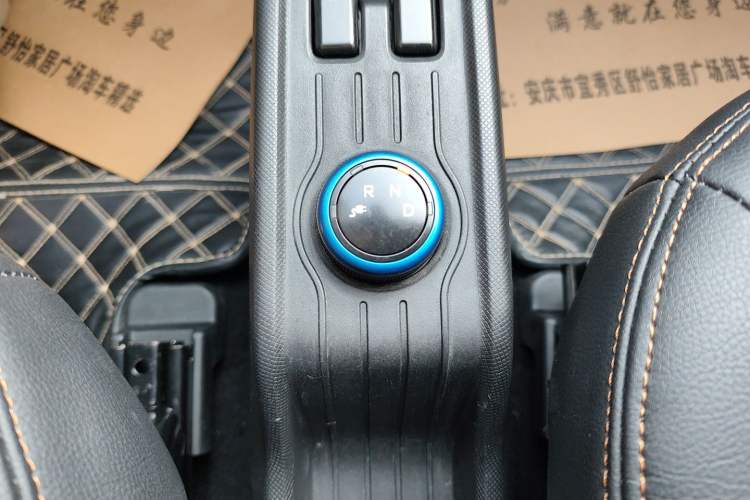 Used Wuling Hongguang MINIEV 2021 Macaron Premium Model – Lithium-NMC